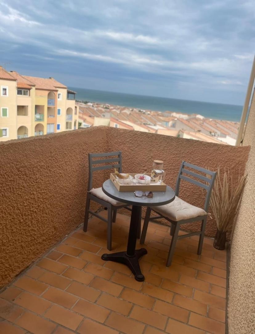 Apartment Saint Pierre La Vue